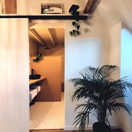 Διαμέρισμα Ruimtezicht Cosy With Sauna *